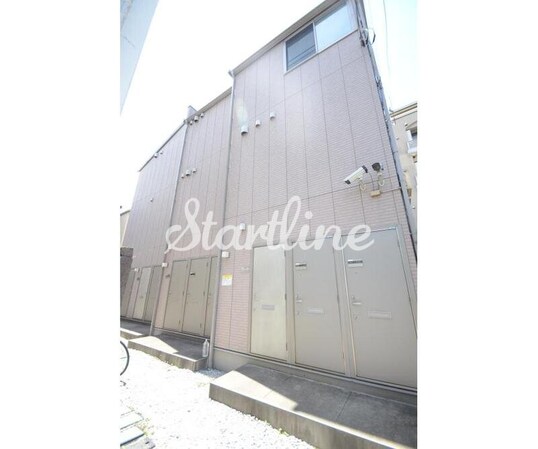 ラターシュ本郷の物件外観写真